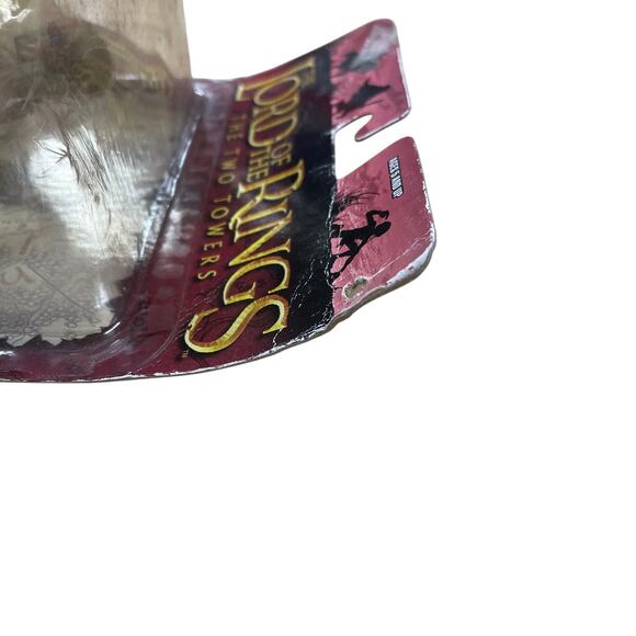 2004 Lord of the Rings Two Towers 4 Inch Figure SMEAGOL with Sound FX Base NIB - Picture 6 of 6